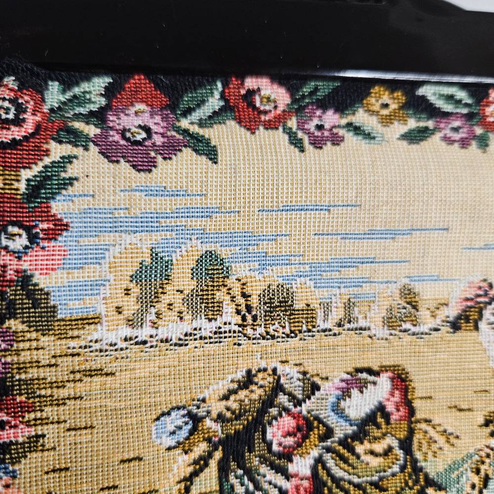 Vintage Walborg Tapestry Clutch Bag Floral Pastoral Scene Kiss Lock Japan - Picture 8 of 8
